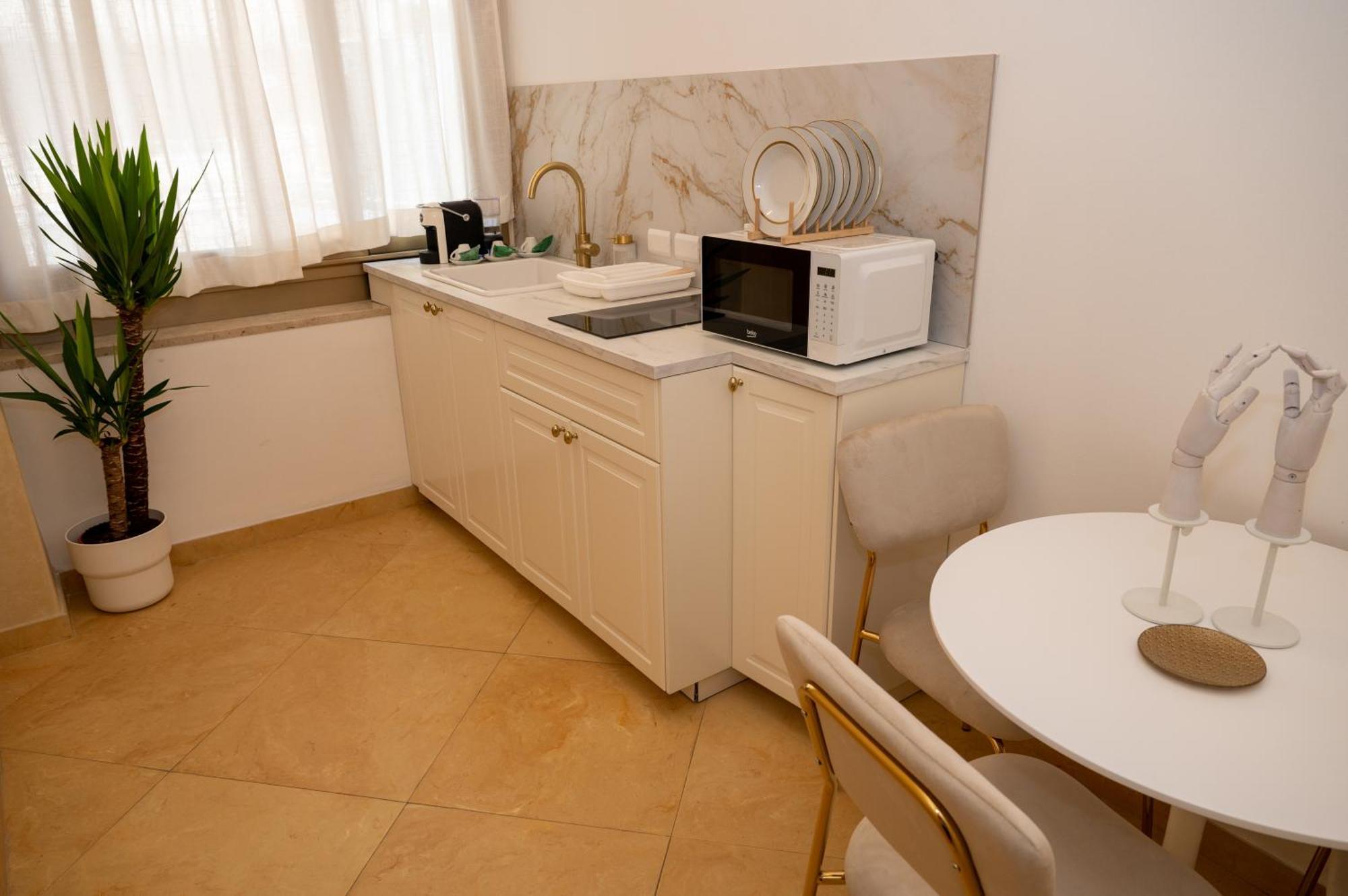 Apartment Sicilia24 *